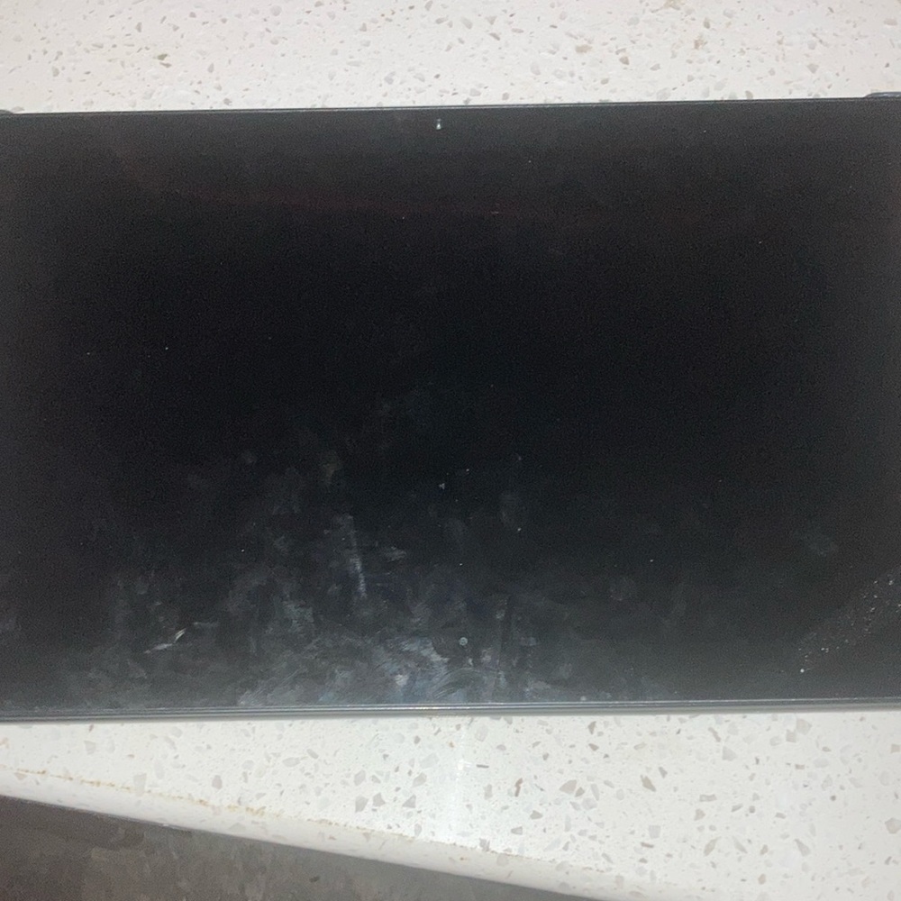 I’m selling a good tablet it’s nearly used